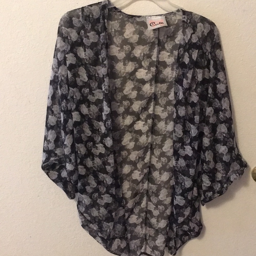 Daisy shoppe cardigan
